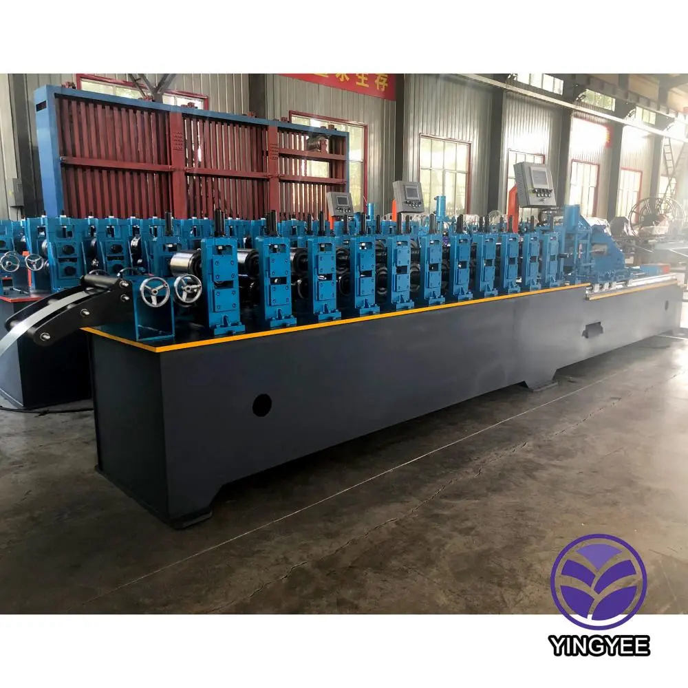 Light steel roll forming machine