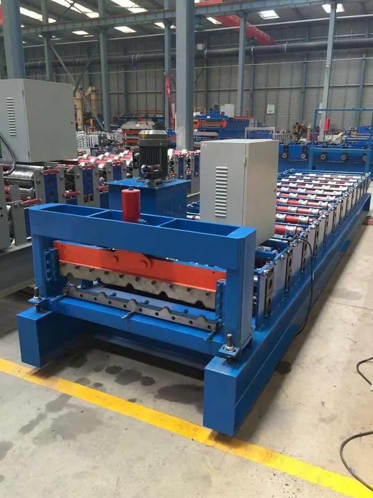 Full automatic roofing sheet roll forming machine