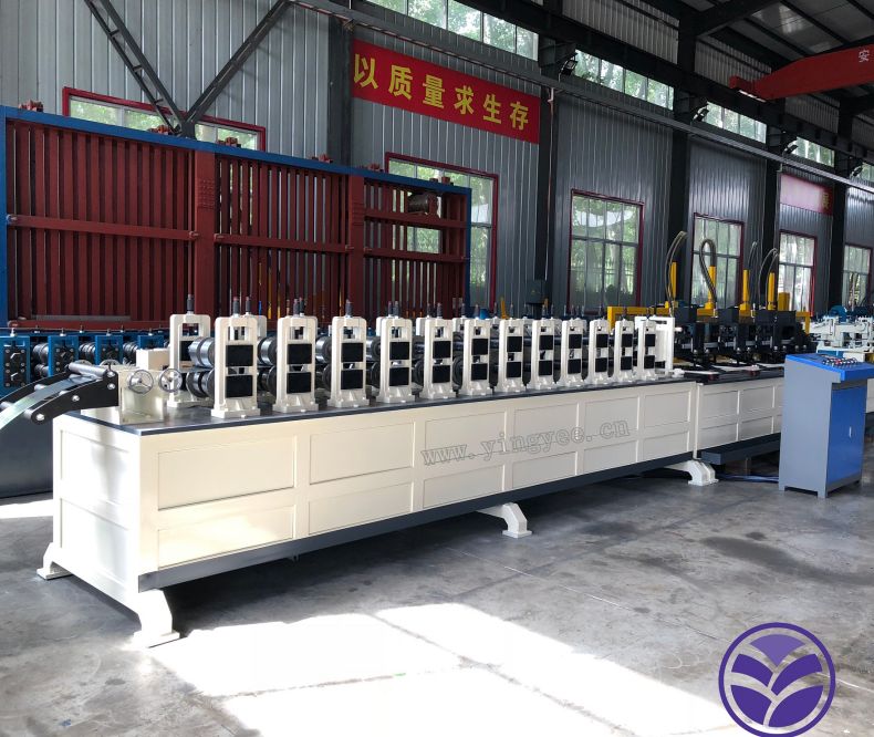 changeable u purlin roll forming machine