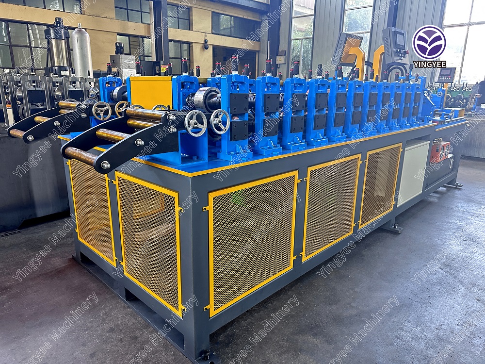 stud making machine