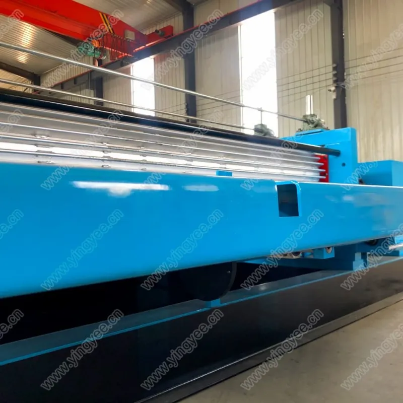 Roof sheet machine
