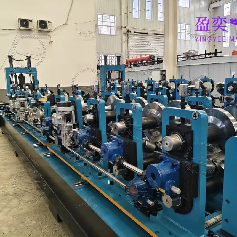 PPGI Aluminum C purlin roll forming machine