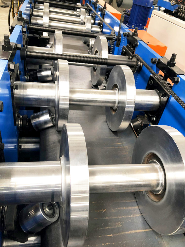 ceiling panel rolling machine