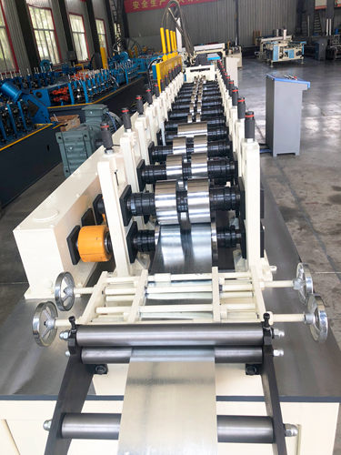 u shape baffle ceiling machine