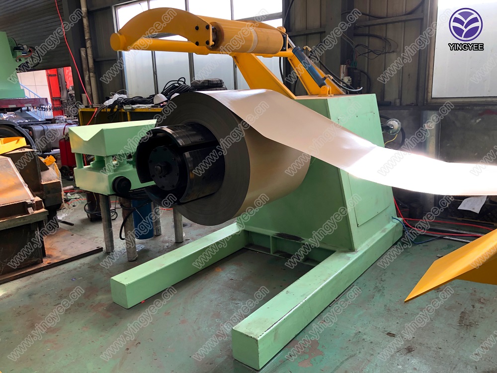gutter downpipe roll forming machine