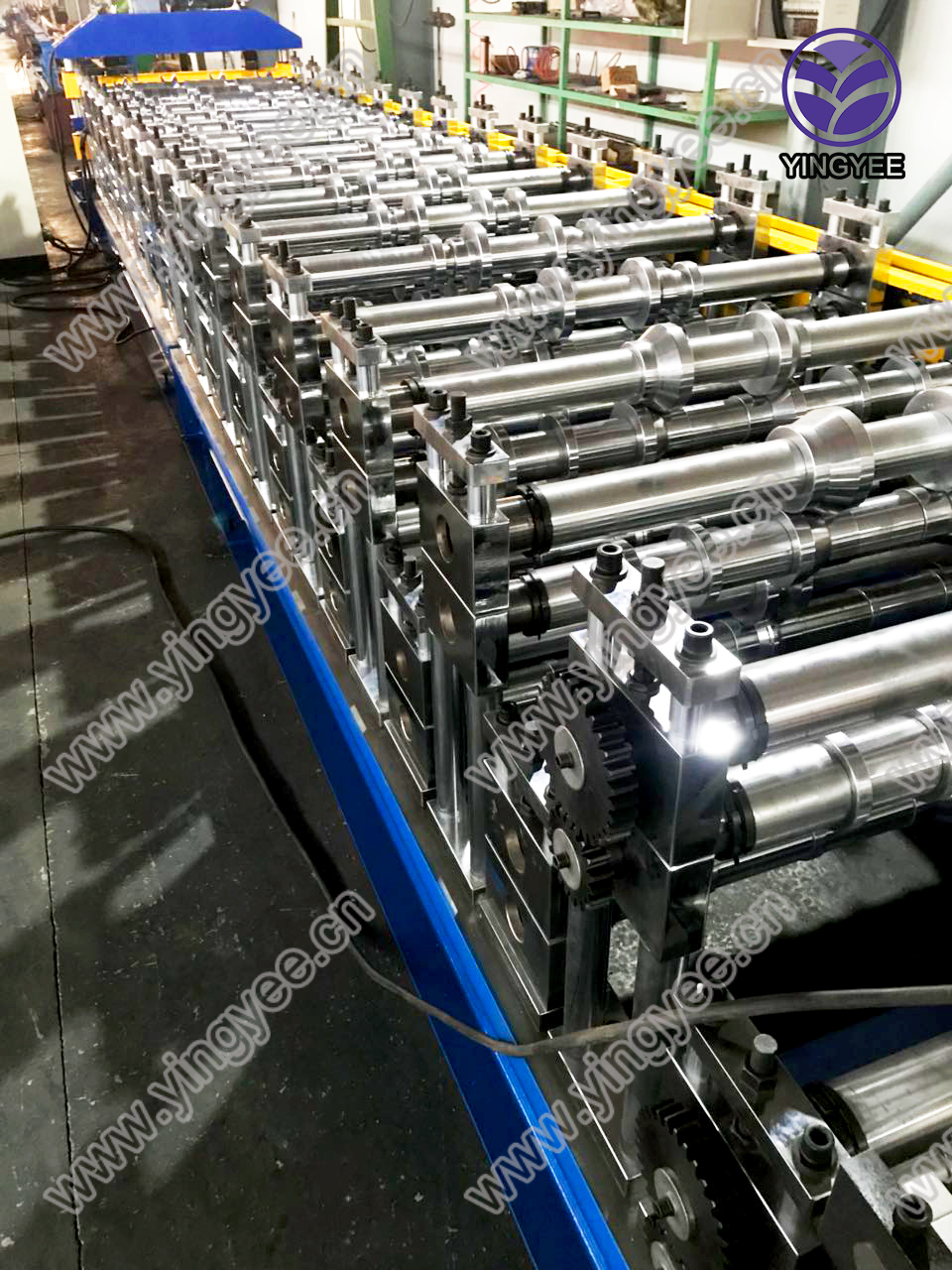 roller shutter door panels/slats roll forming machine