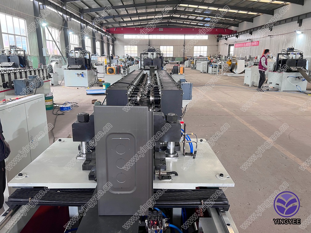 metal shutter door roll forming machine
