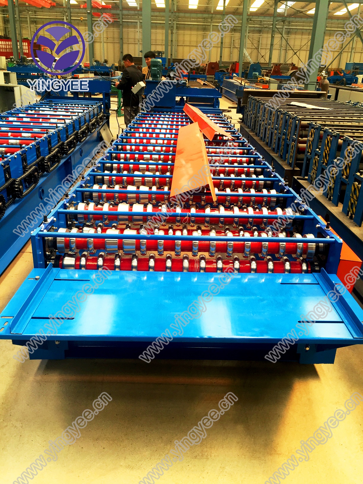 ceiling panel rolling machine