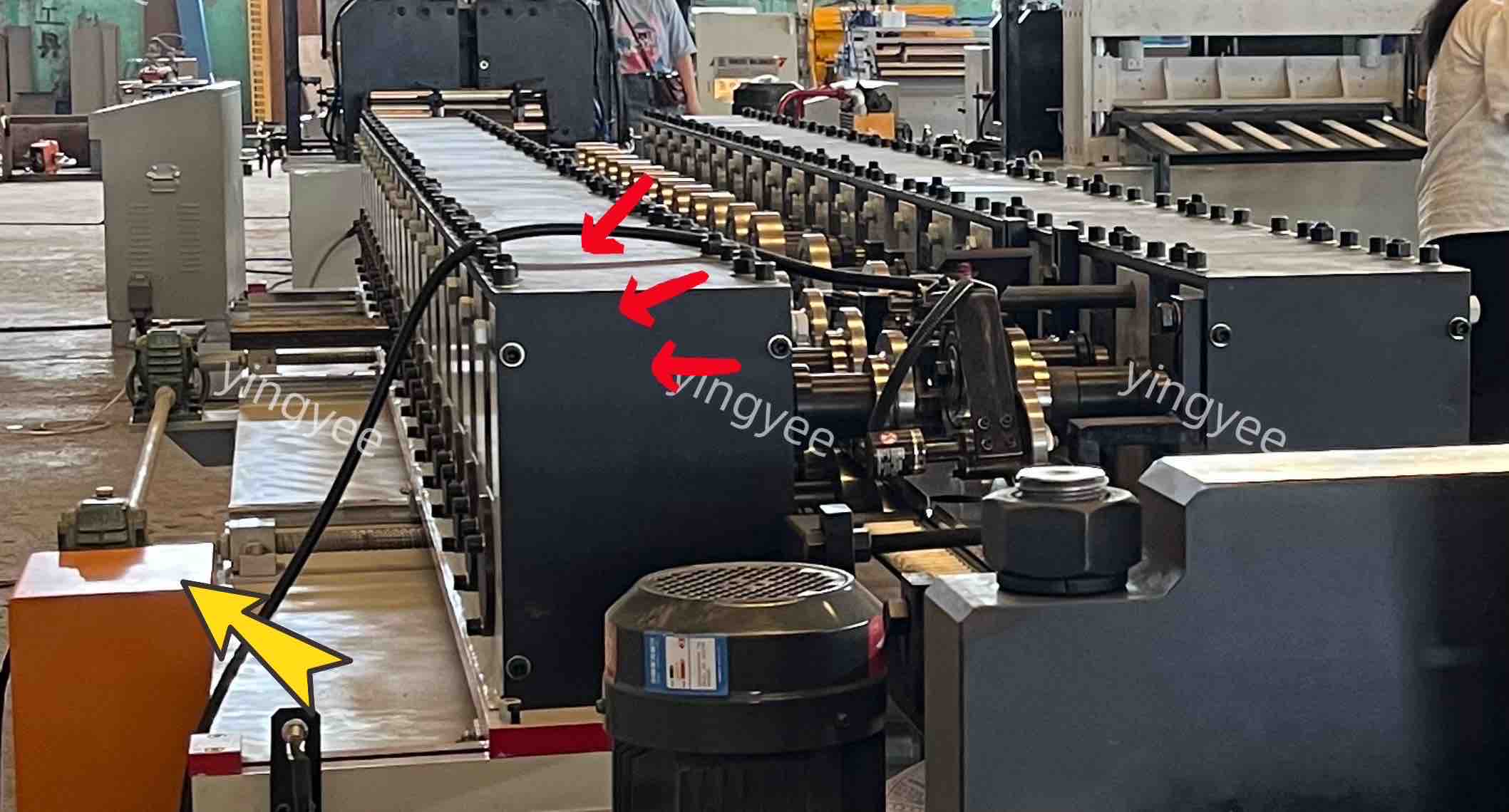 trapezoid roof sheet forming machine