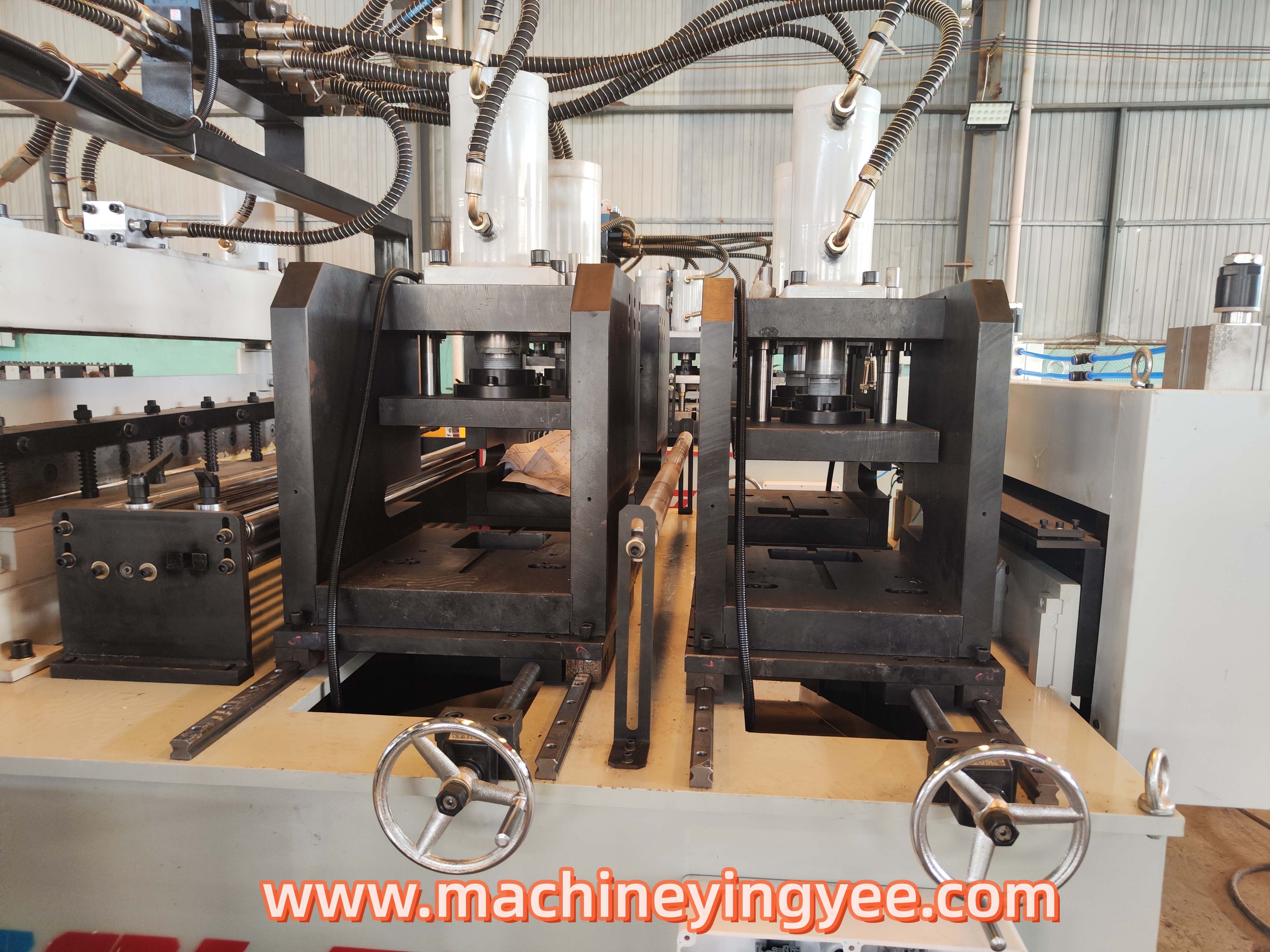 angle upright machine supplier