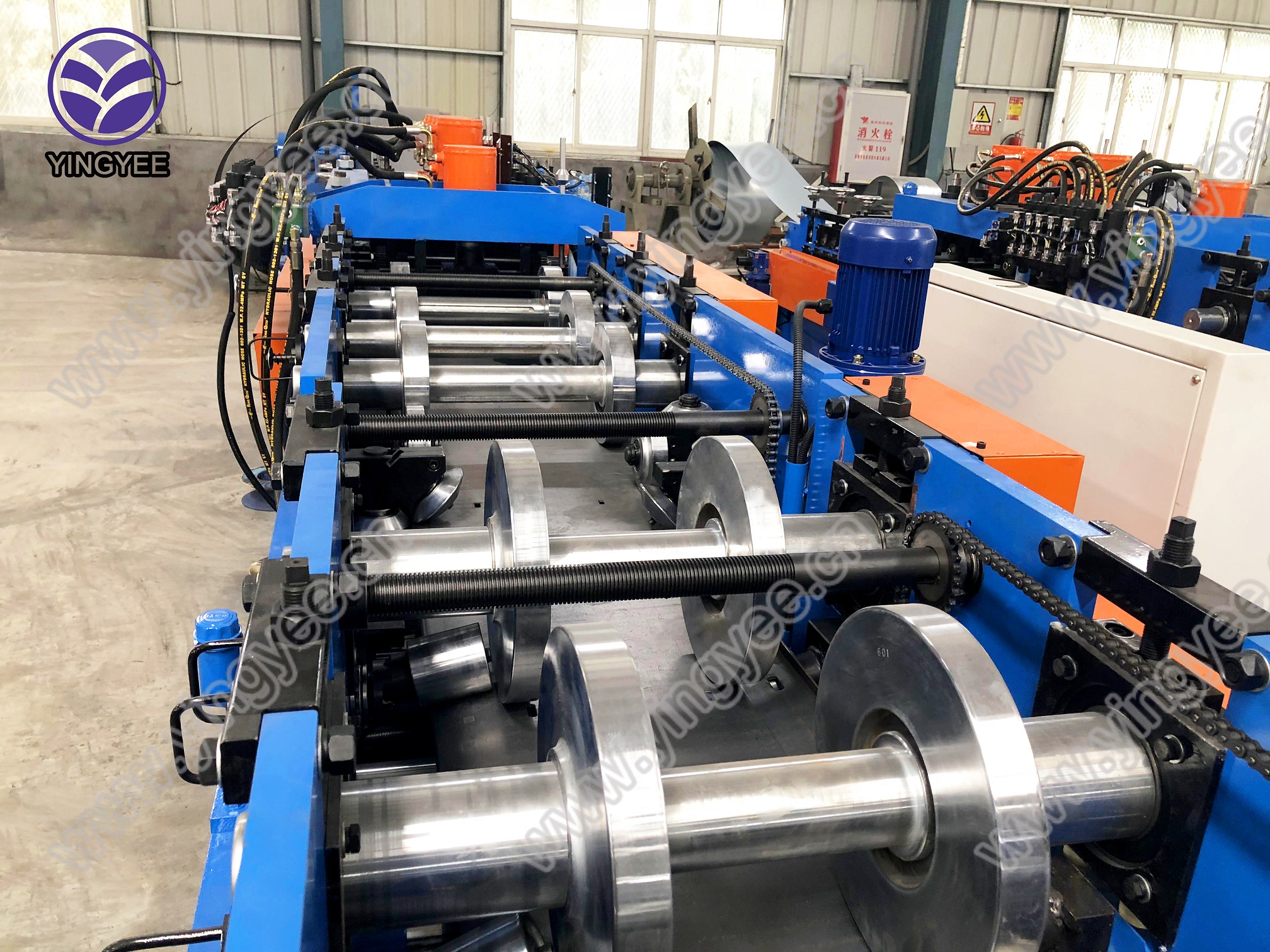 straighten and cutting machine for steel coil