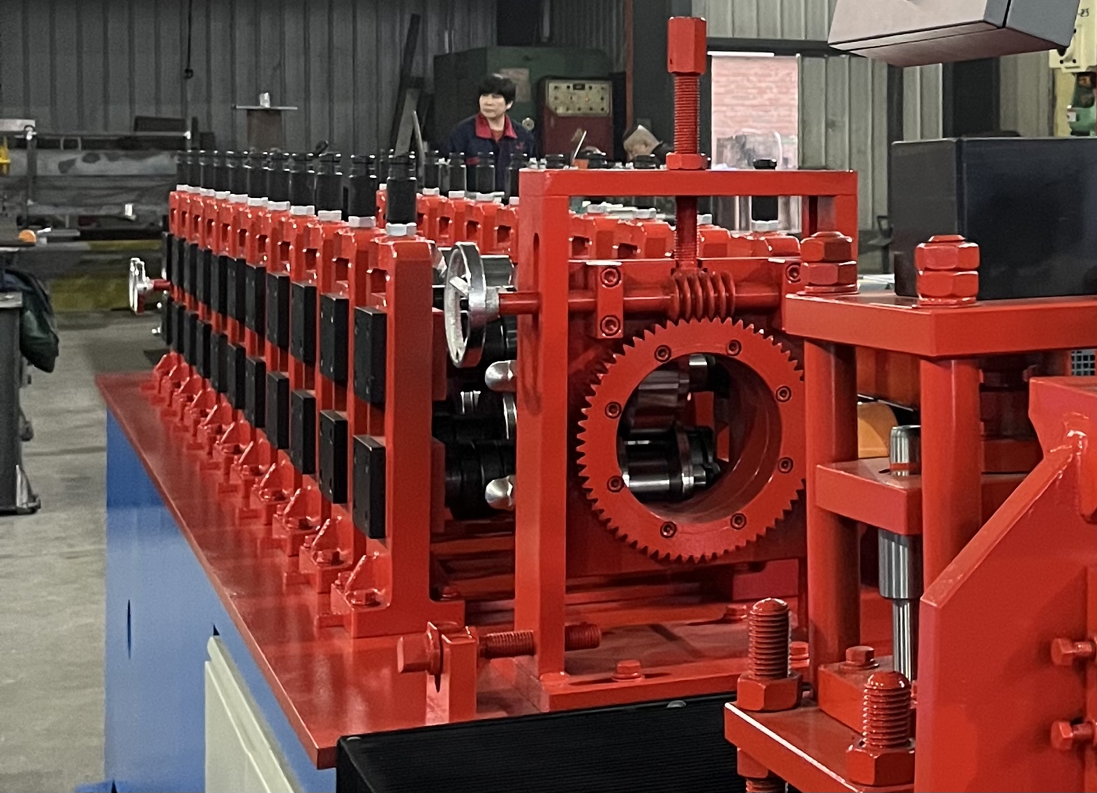 t bar & t grid making roll forming machine