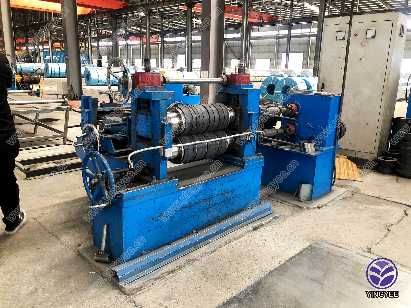 customized angle stud and track/drawall/c channel/main channel/wall angle roll forming machine