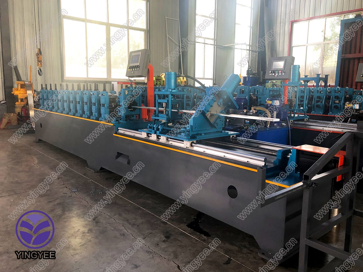 stud roll forming machine