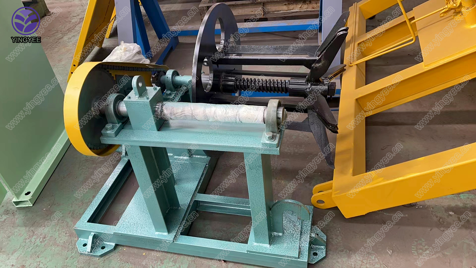 changeable c purlin roll forming machine