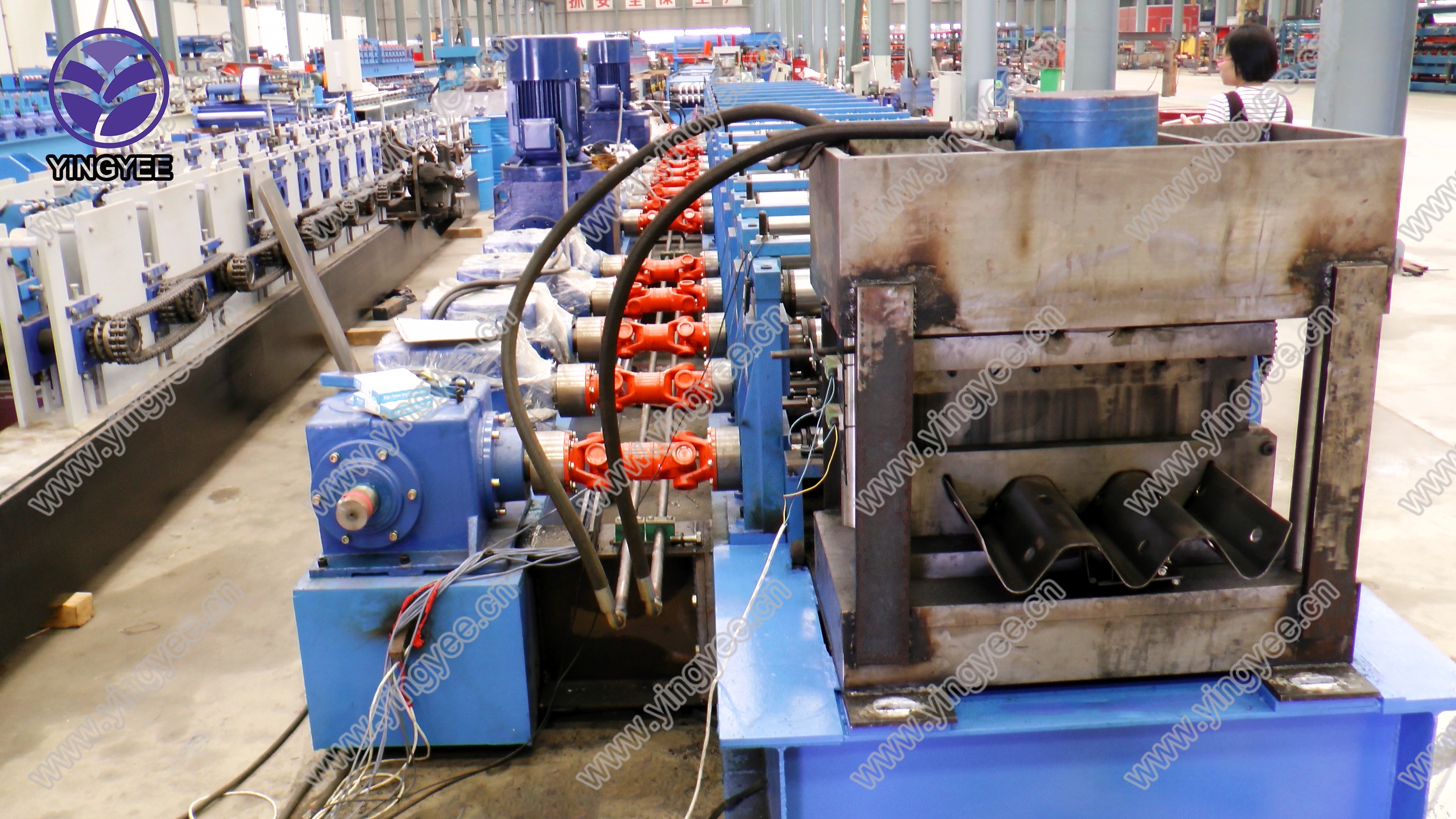 China C Purlin Roll Forming Machine for Efficient Structural Steel Production