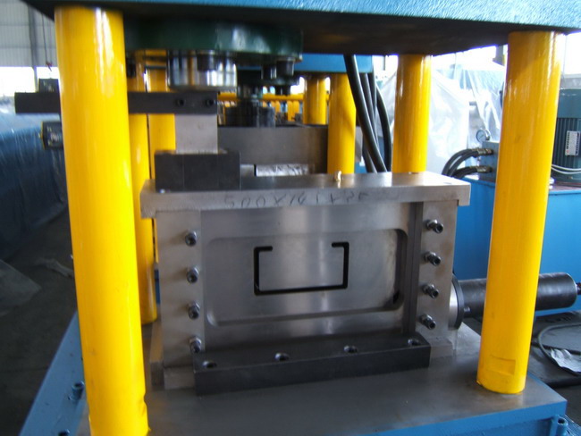 czu steel purlin frame roll forming machine