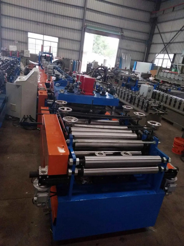 rolling forming machine