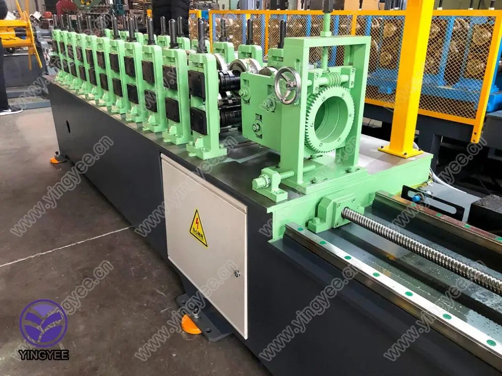 china factory lowest price steel glazed tile trapezoidal tile roofing sheet roll forming machine