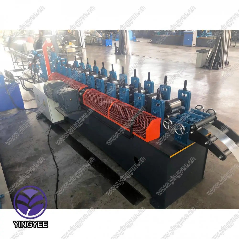 color steel sheet shutter door forming machine