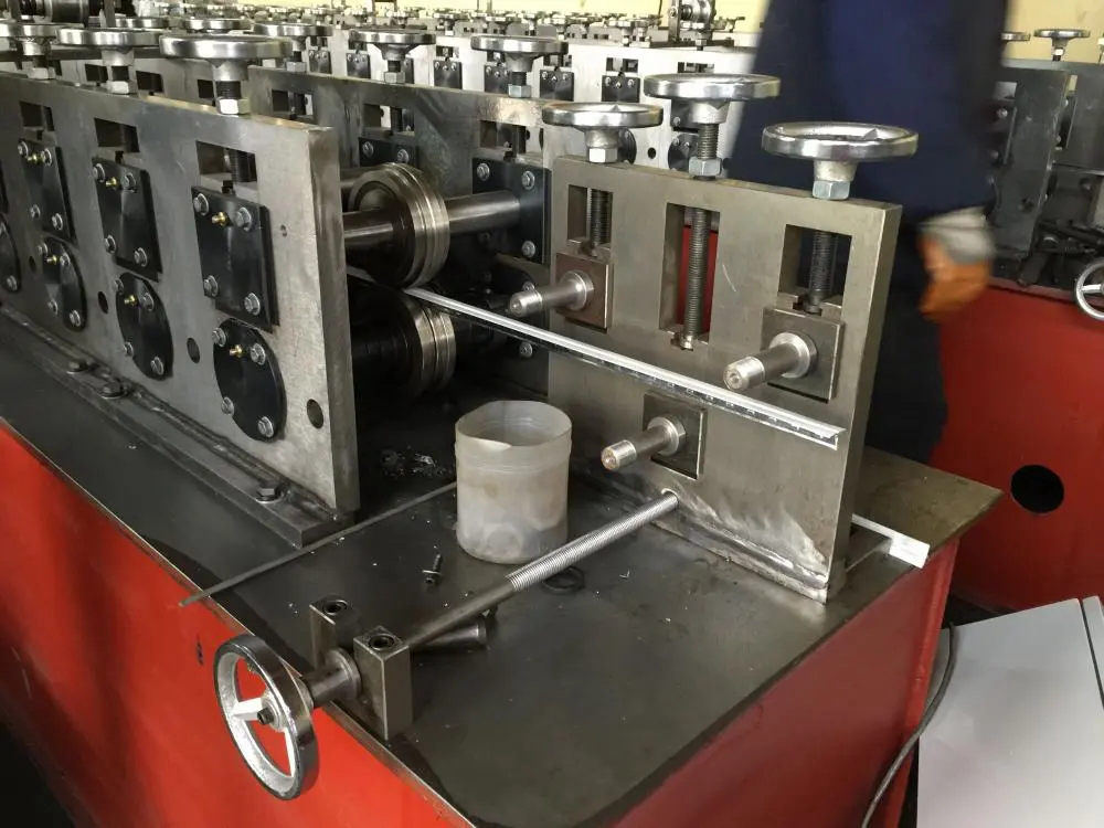 galvanized cold roll forming machine