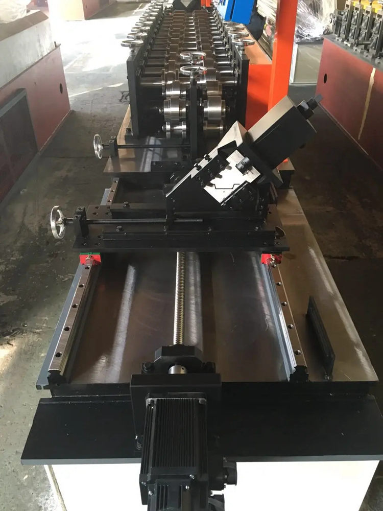 simple slitting line