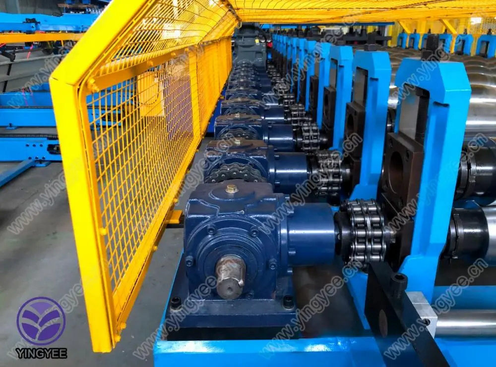 plc adjust guide storage upright rack roll forming machine with hydraulic cutting