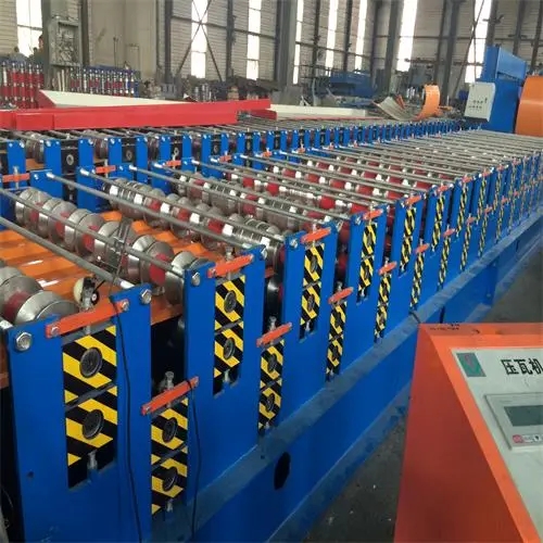 carriage platform roll forming machine