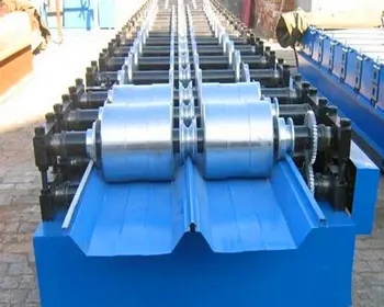 stud and track frame forming machine