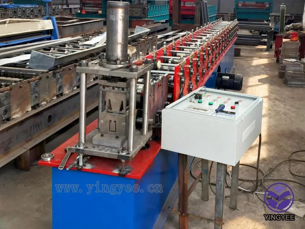 roller shutter door machine