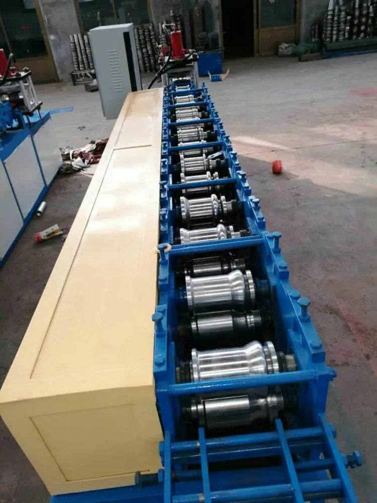 pv solar bracket roll forming machine