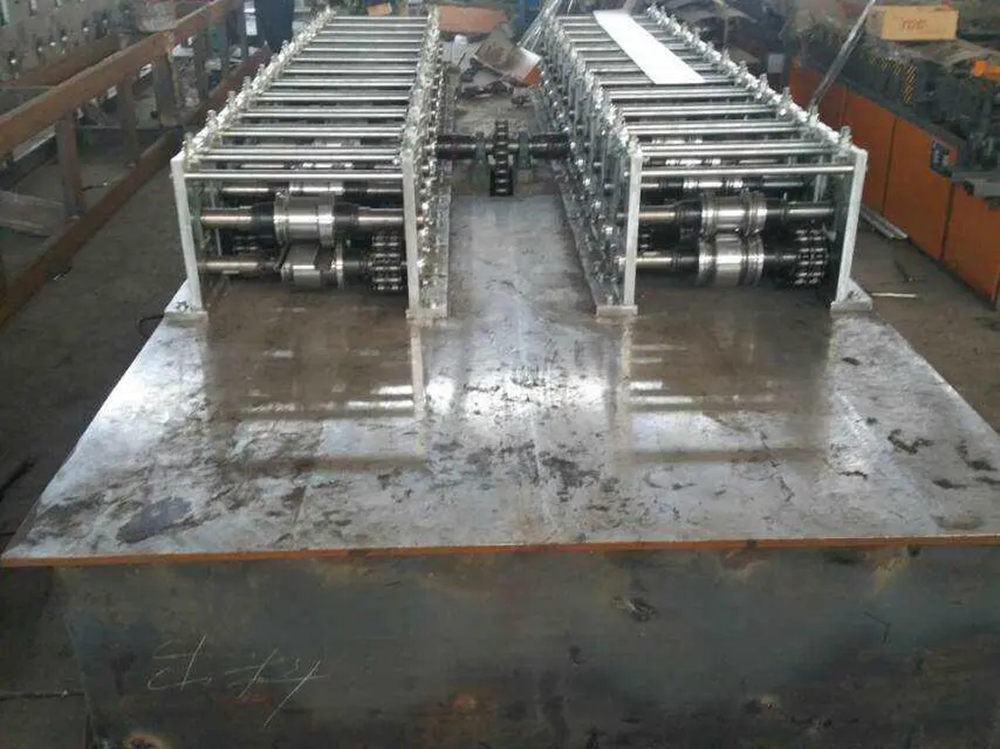 roller shutter door roll forming machine