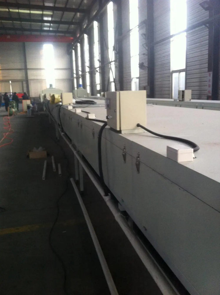 mould cutting downpipe roll forming machine