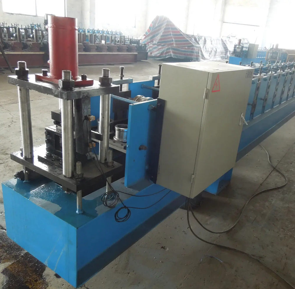 high speed roller door panels forming machine