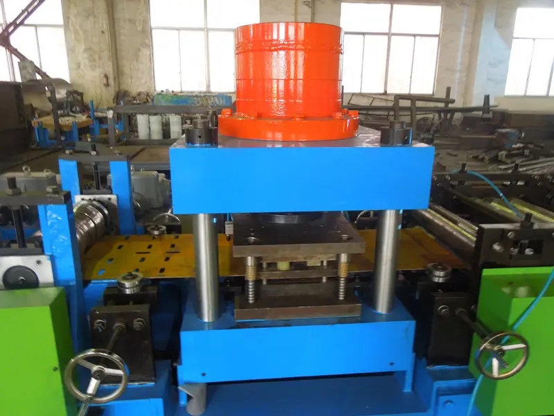 guard rail cold roll forming machine