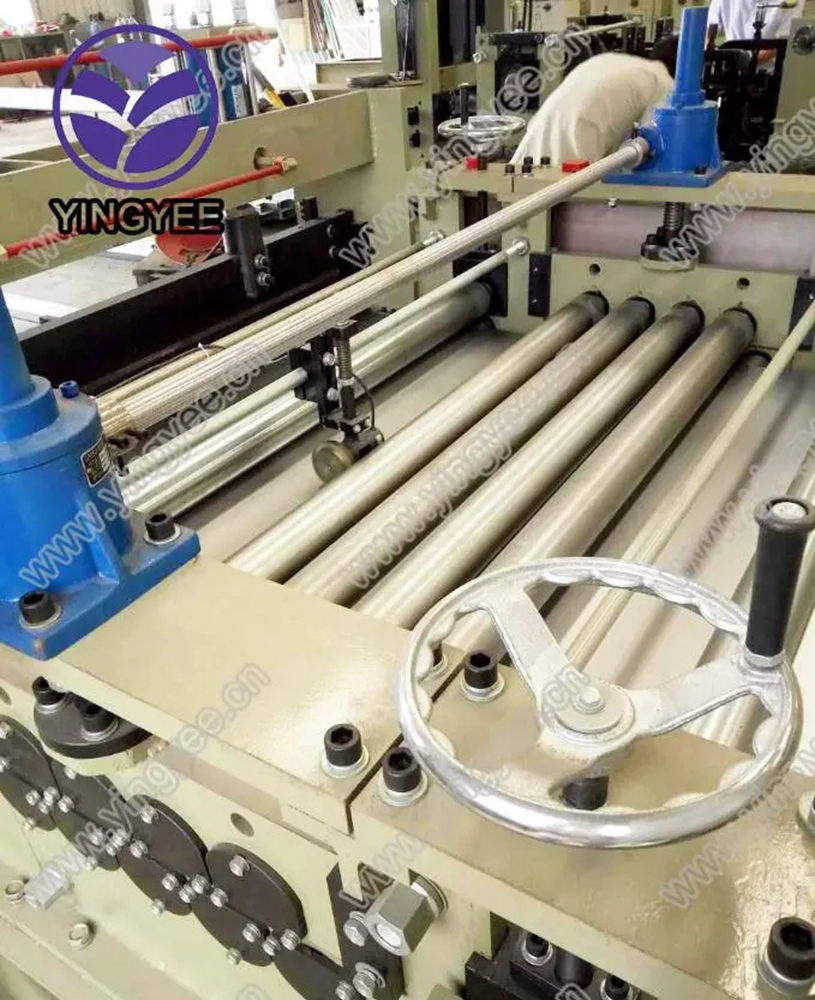 Máquina formadora de rollos para paneles de suelo y techos de acero