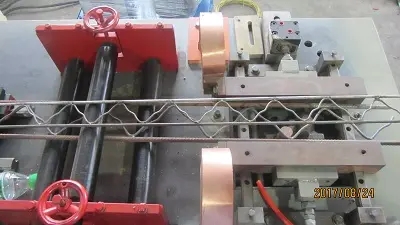 c channel steel roll forming machine