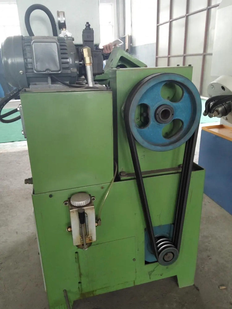 color steel sheet shutter door forming machine