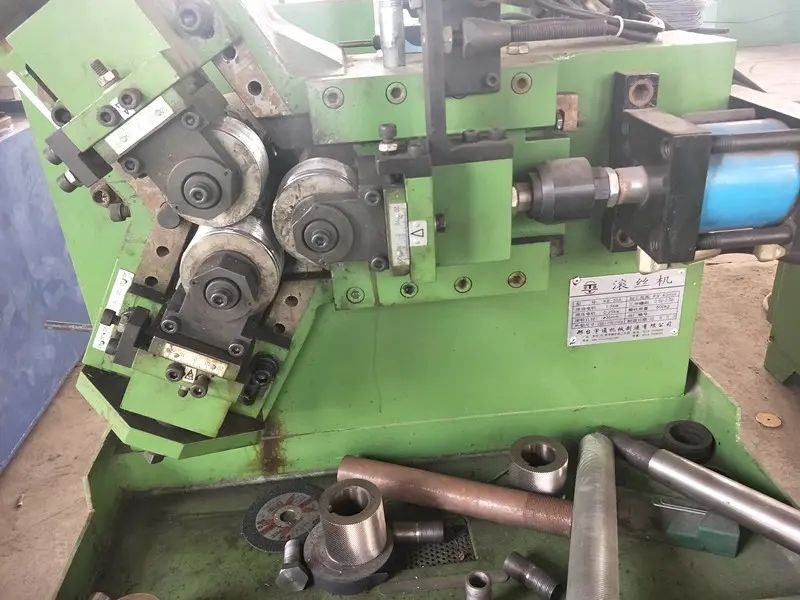 trapezoid roof sheet forming machine