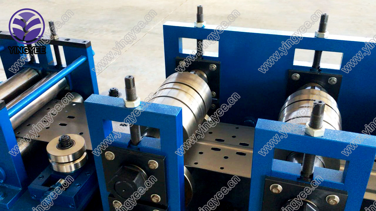 metal storage rack /upright pillar roll forming machine