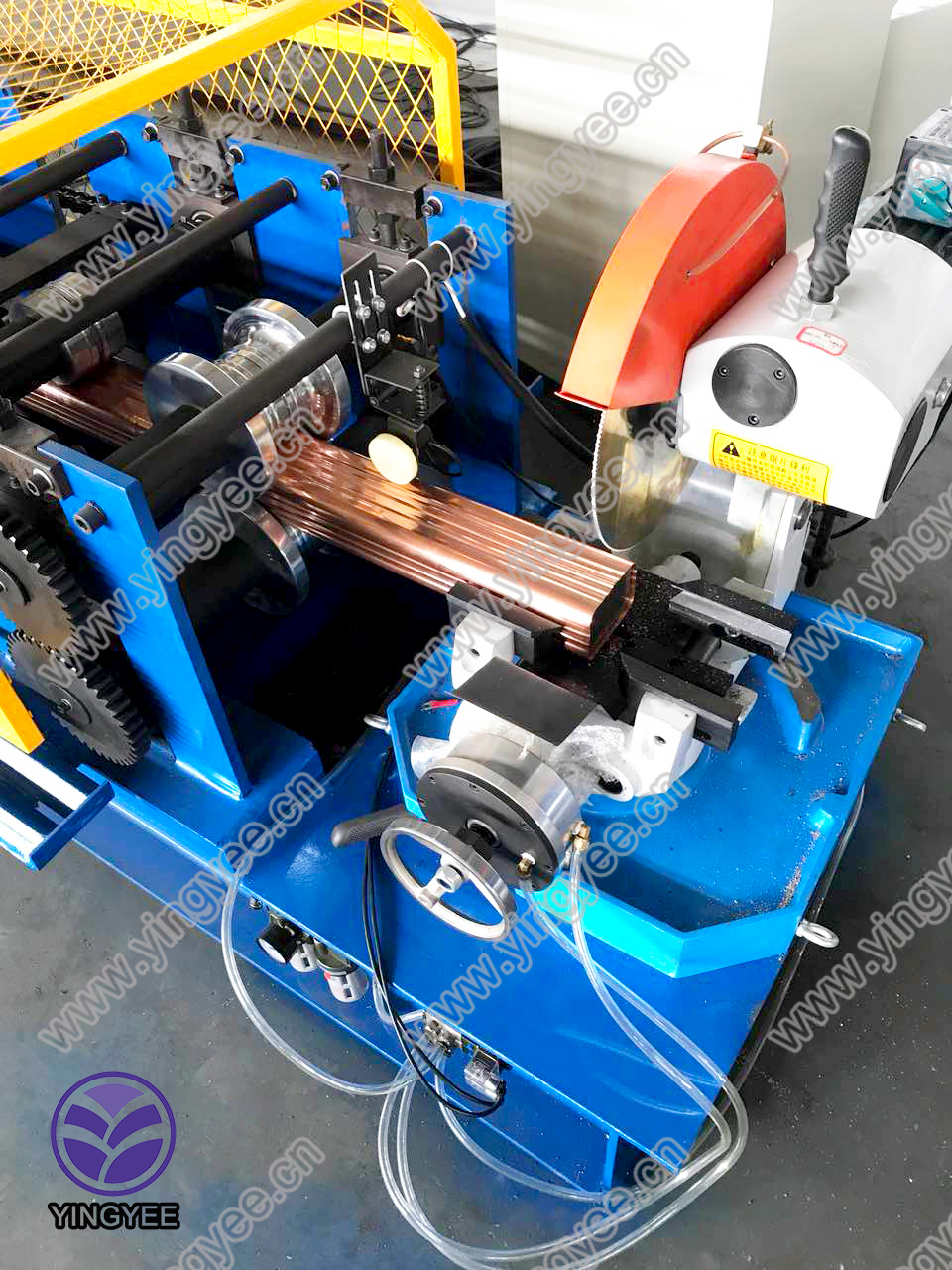 china cz purlin roll forming machine