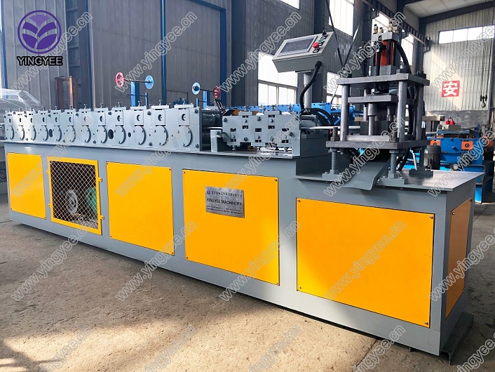 color steel sheet shutter door forming machine