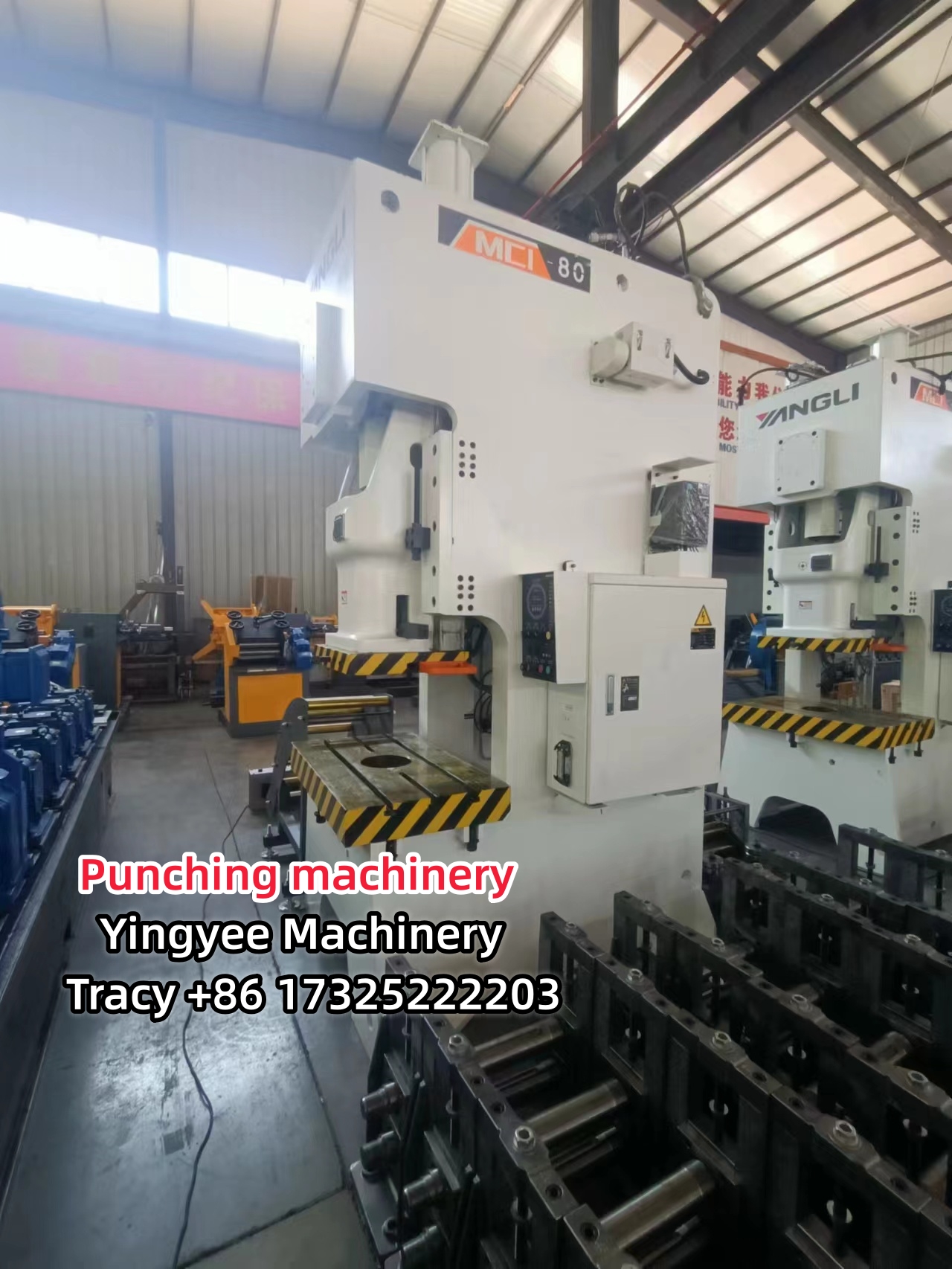 door panels and frames forming machine