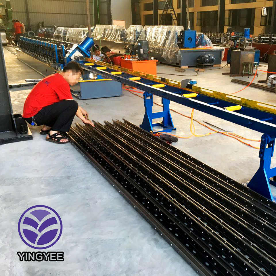 square pipe roll forming machine