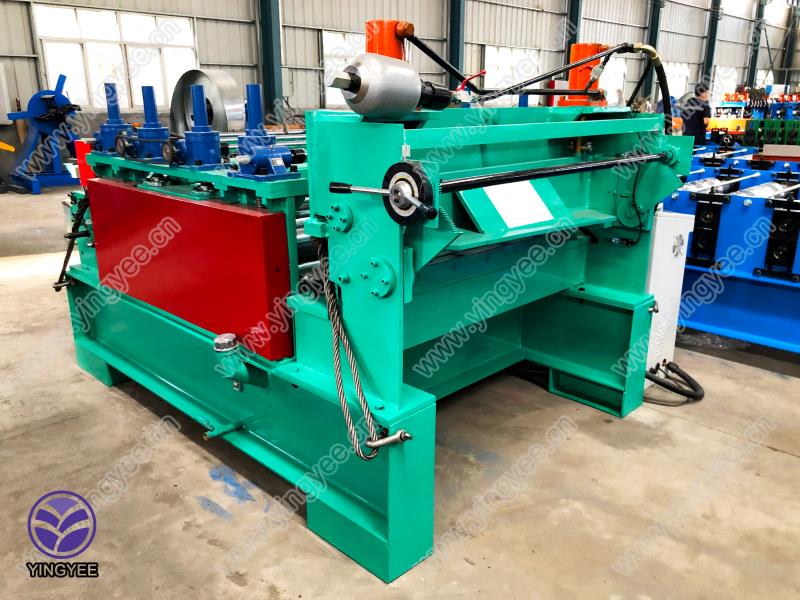 vertical large span roll forming machine