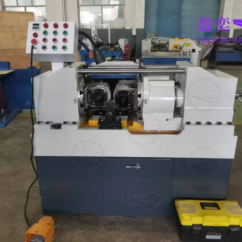 Threading roll forming machine